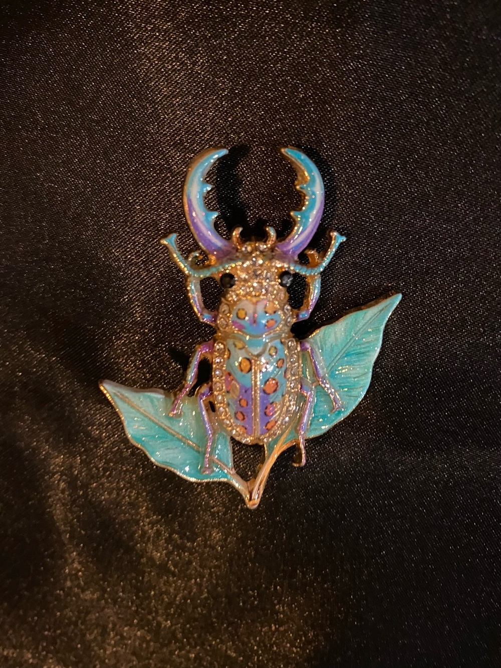 Iridescent Blue-Purple Stag Beetle Enamel Brooch